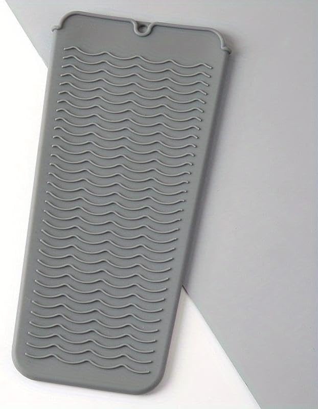 Silicone Heat Insulation Pad, Heat Resistant Silicone Mat Pouch for Flat Iron, Hot Hair Tools, Portable Hair Styling Tool Accessories (Grey)