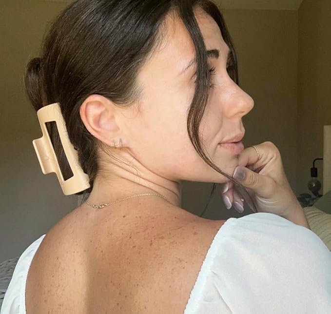 The Original Mello Hair Claw Clip Squishy Claw Clip Made in Korea Patent Pending 30021976 (Brown, Medium)