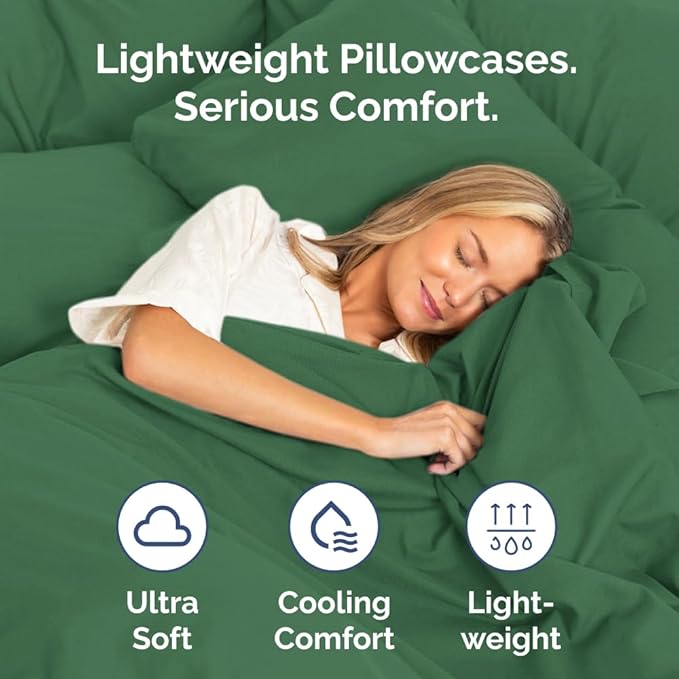 Queen Pillow Cases Set of 4 - Ultra Soft Hotel Quality Pillowcase Covers - Comfy, Cozy & Wrinkle Free - Shrinkage and Fade Resistant - Machine Washable Pillow Protectors - 4 Piece Set - Emerald Green
