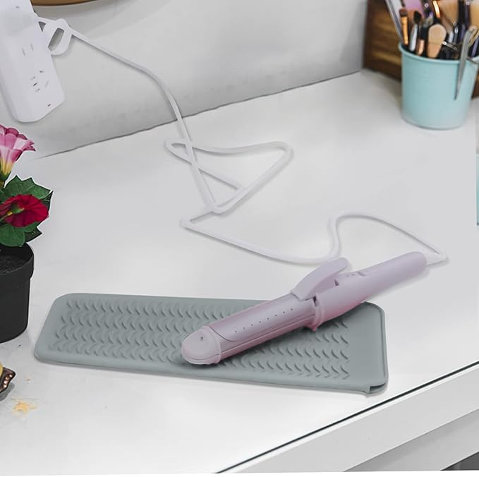 2PCS Silicone Heat Resistant Mat Pouch for Hair Straightener, Curling Iron, Flat Iron and Hot Hair Tools Grey