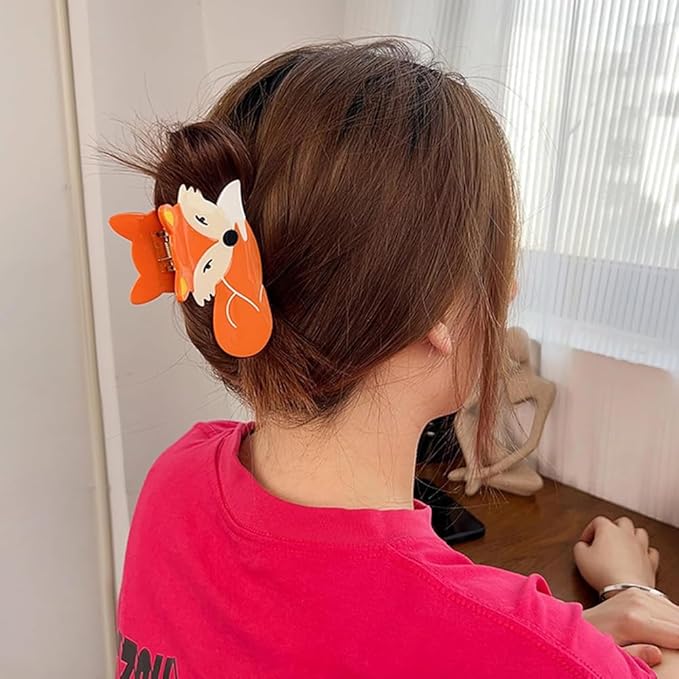 2PCS Orange Fox Hair Claws, Cute Animal Shaped Hair Clips for Women, Charming Fox Themed Hair Accessories for Daily Styling