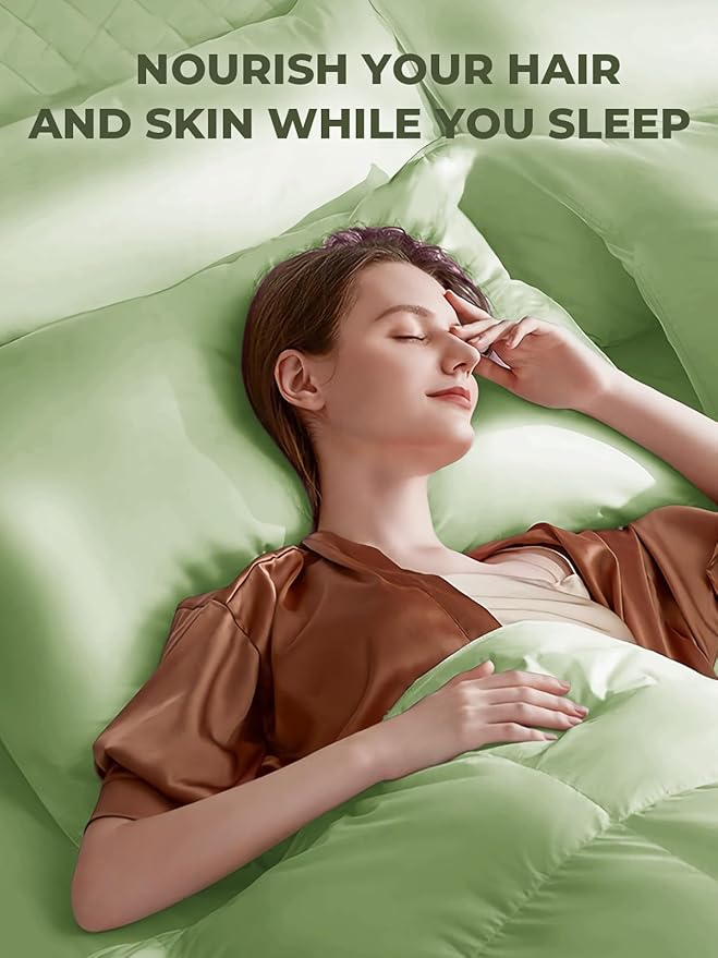 Mulberry Silk Pillowcase for Hair and Skin, SGMSILK 22 Momme Natural Silk Pillow Cases with Zipper, 6A Soft and Smooth Single Sided Pure Silk Pillow Cover (Matcha, Standard 20"x26")
