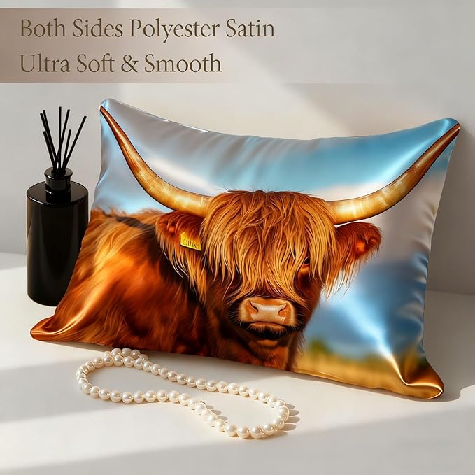 Satin Pillowcase with Zipper for Hair and Skin Farmhouse Highland Cow 1 Pack Soft Silk Pillow Case Standard Size Wrinkle-Free Smooth and Cooling Satin Pillow Cover 20”x26”