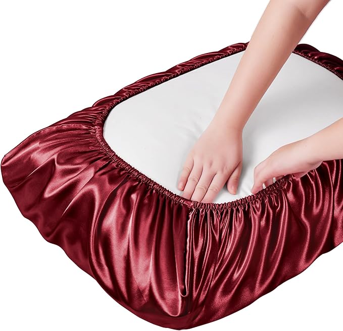 Manyshofu Satin Pillowcases for Hair Protection - 1Pcs Maroon Pillow Cases, Elastic Band Standard & Queen Satin Pillowcases Luxury Silky Pillow Cases Travel Pillow Covers