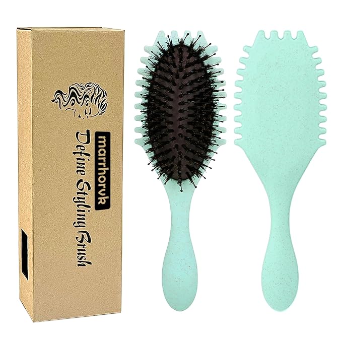 Curly Defining Brush, Curly Hair Styling Brushes Detangler Soft Bristle Hair Brush 1-Pack (Light Green)