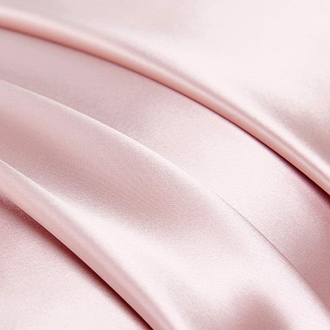 Oeko-TEX Certified Pink Silk Pillowcase for Sleeping Women Made in USA, 22 Momme Real Mulberry Silk Pillow Cases with Zipper, 6A Grade 100% Organic, Beauty Boost, 1 Pc 20"x26" (Standard, Pink)
