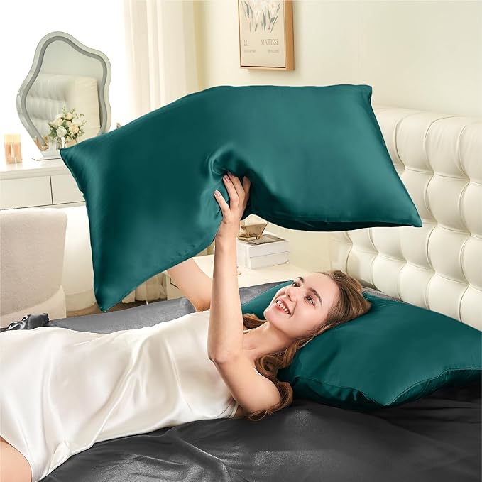INFIIXSO Mulberry Silk Pillowcase for Hair and Skin, Silk Pillow Cases Standard Size with Hidden Zipper 20x26 Inches, Super Smooth and Soft Cooling Pillow Cases for Hot Sleepers(Teal, 1 Pack)
