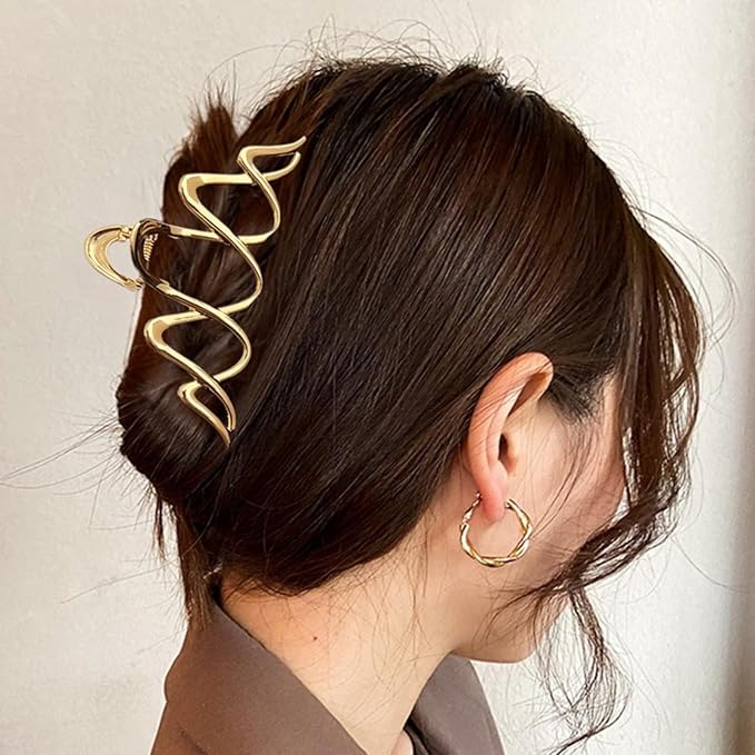Wave Hair Claw Clip Wavy Metal Hair Clips Large Gold Hair Claws Barrettes Strong Hold Nonslip Hair Jaw Clips for Thin Thick Hair Stylish Hair Accessories for Women Girls