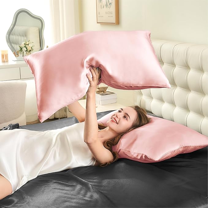INFIIXSO Mulberry Silk Pillowcase for Hair and Skin, Silk Pillow Cases Standard Size with Hidden Zipper 20x26 Inches, Extraordinary Smooth and Soft Cooling Pillow Cases for Hot Sleepers(Coral, 1 Pack)