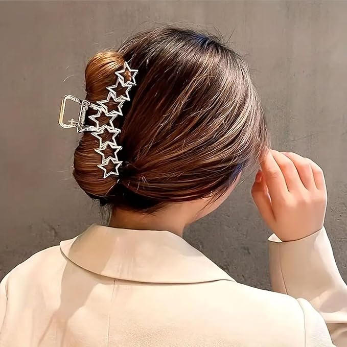 Metal Hair Claw Clips, 1Pcs Stylish Star Pattern Claw Clip for Thin & Thick Hair - Easy Back Styling Accessory (Silver Star)