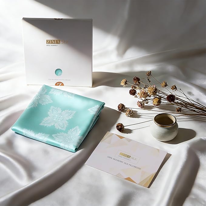 ZIMASILK 100% Pure Mulberry Silk Pillowcase for Hair and Skin Health, Soft and Smooth, Both Sides Premium Grade 6A Silk, 600 Thread Count, with Hidden Zipper, 1pc (Queen 20"x30", Mint Green)