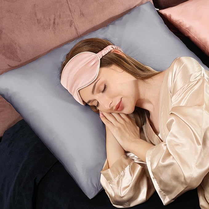 Adubor 100% Silk Pillowcase - Mulberry Silk Pillow Cases, 23 Momme 6A Grade Fibers, Silk Pillow Case for Hair and Skin Health, with Hidden Zipper (Queen 20''x30'', Light Gray, 1PC)