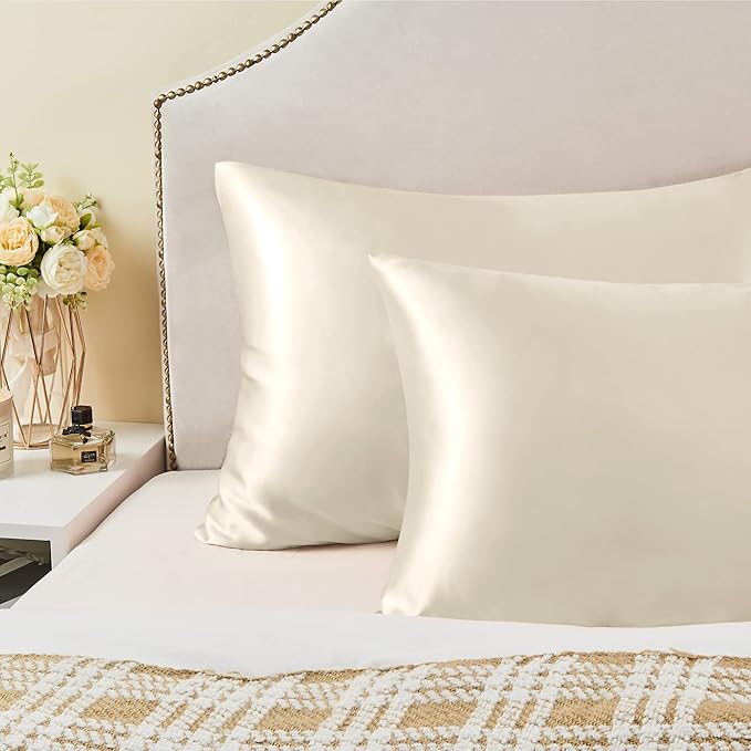 BEDELITE Satin Pillowcase with Zipper 4 Pack, Beige Pillow Cases Standard Size, Super Soft and Cooling Similar to Silk Pillow Cases, Gift for Women Men(20x26 Inches)