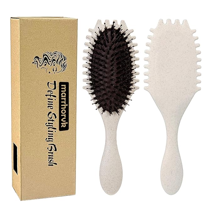 Curly Defining Brush, Curly Hair Styling Brushes Detangler Soft Bristle Hair Brush 1-Pack (Beige)