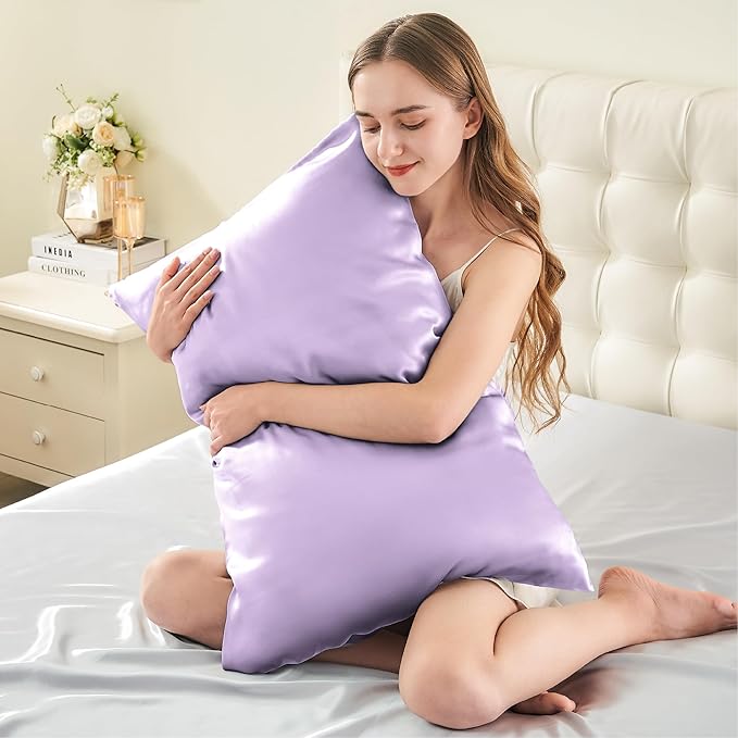 INFIIXSO Mulberry Silk Pillowcase for Hair and Skin, Silk Pillow Cases Standard Size with Hidden Zipper 20"x26", Extraordinary Smooth and Soft Cooling Pillow Cases for Hot Sleepers(Lavender, 1 Pack)