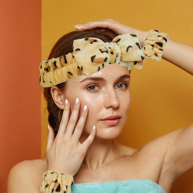 7 Pcs Spa Set, Facial Headband and Wristband Set, Skincare Accessories, College Style Girl Idea Gifts, Hair Accessories for Women and Girls（Leopard）
