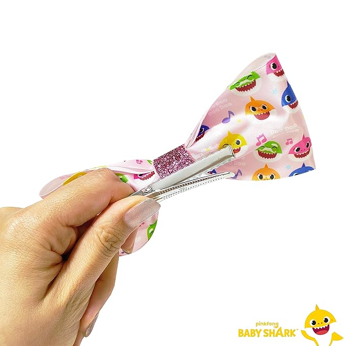 Baby Shark Kids Hair Bows - Hair Accessories Gift Set - 7 Pcs 4 Inch Bundle - Hair Bows for Girls - Different character on each clip - Alligator Clip - Ages 3 +