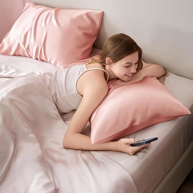 Bedsure Satin Pillowcases, Similar to Silk Pillow Cases Queen Size Set of 2, Pillow Case for Sleeping Women with Envelope Closure, Gifts for Women Men, Peach Pink, 20x30 Inches, 2pcs