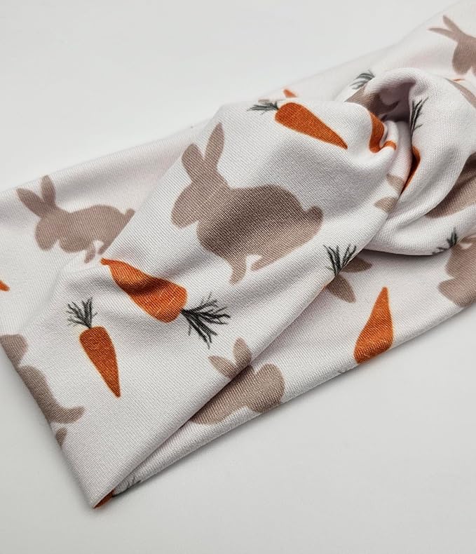 Soft Stretchy Headband, 3-in-1 Versatile Twist Style, One-Piece (Bunnies & Carrots, Adult)