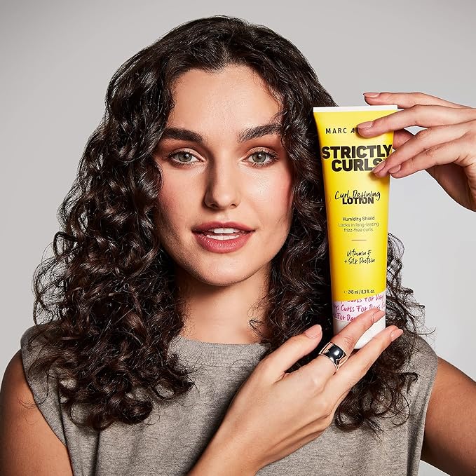 Marc Anthony Curl Defining Hair Styling Lotion for Curly Hair, Strictly Curls - Long Lasting Moisturizing Lightweight Gel for Maximum Curl Definition, Bounce & Shine - Styling Product Reduces Frizz